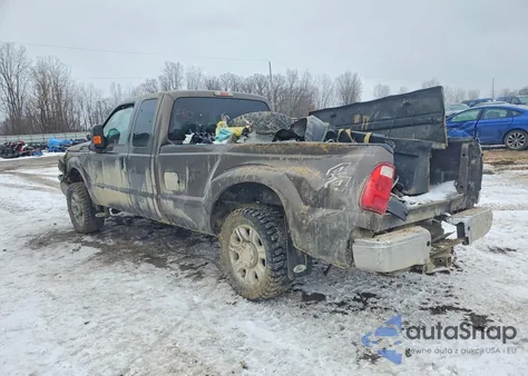 2015 Ford F250 z USA, uszkodzony, nr VIN 1FT7X2BT3FEC13324